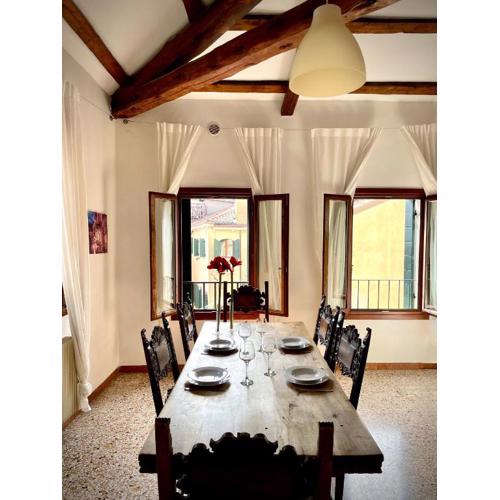 Ve-nice Suite Giuffa C4834