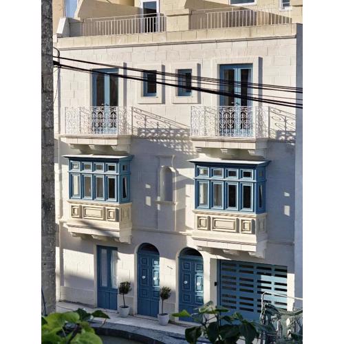 Veduta Ta Pinu Apartments with Stunning Views Garden Sauna Pool and Gym
