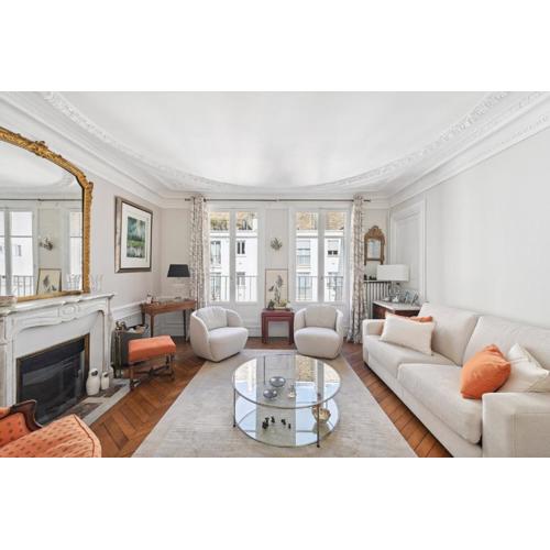 Veeve - Palatial by the Park