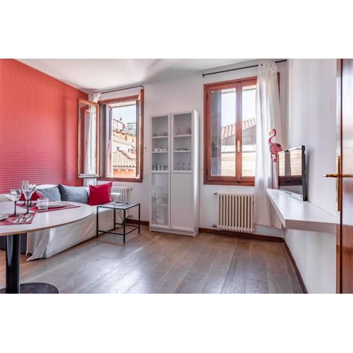 [VENEZIA-SAN MARCO] VIEW ON LUXURY SHOPPING STREET