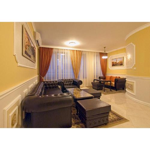 Venice Apartments