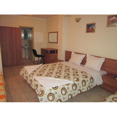 Versai Hotel