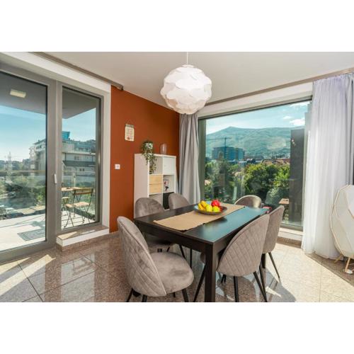 Vertigo Huge Apartment 2 Bedrooms Balcony Parking