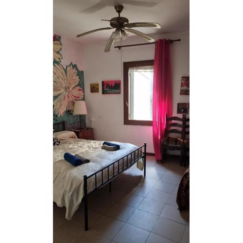 Very central Artist rooms