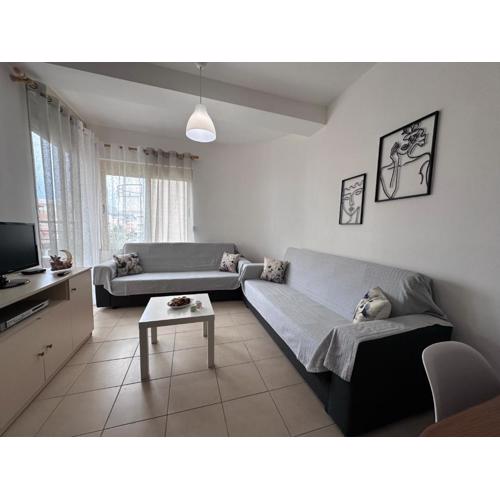 Vespa Apartment 2 Sarande