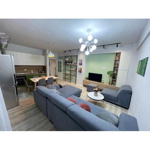 Via Albania - Zogu I Boulevard Apartament