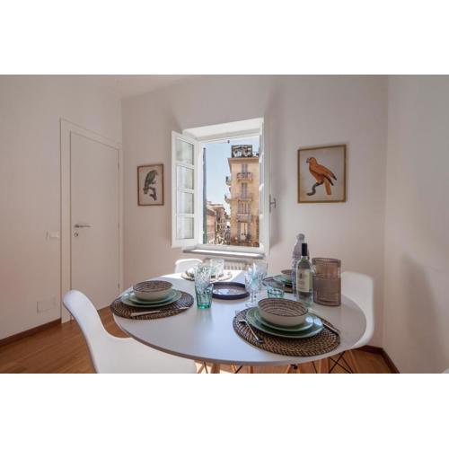 Vicolo Apartment, 2BDR, 2,5 BTH, Aircondo, Pedestrian Centre, Private Parking 600mt far, easy to train and ferries, city life