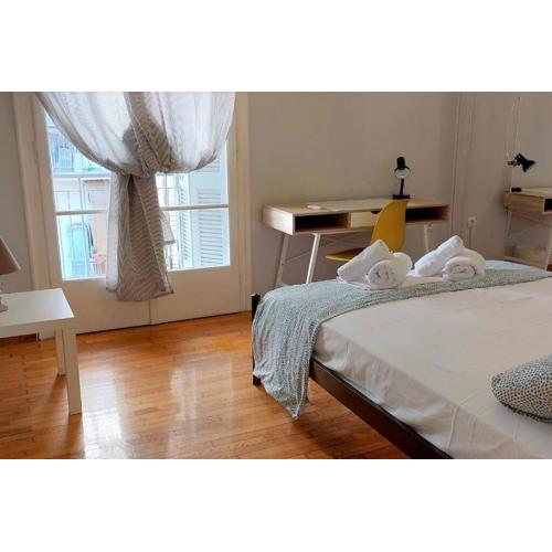 Victoria Athens Centre 6 BD, 2 BATH