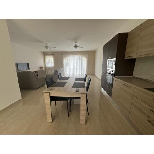 Victoria Modern Apartment