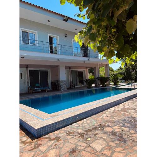 Vieri apartments