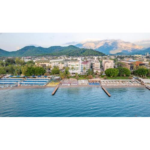 Viking Beach Hotel & Spa