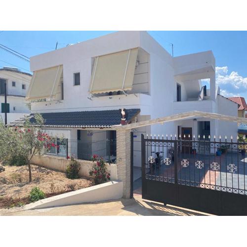 Vila Avni Likometi