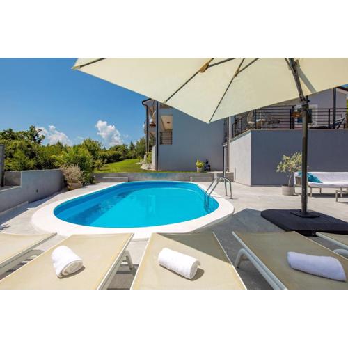 Vila Lux 1