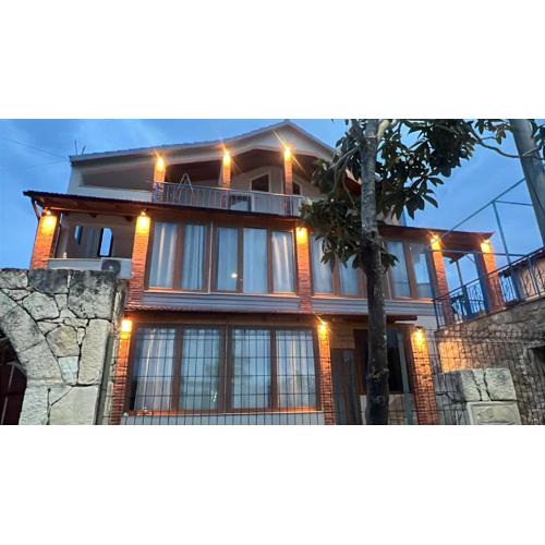 Vila Roel