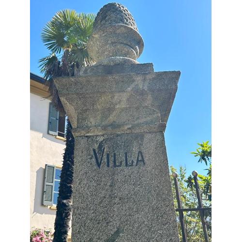 Villa Adelaide Lakeview