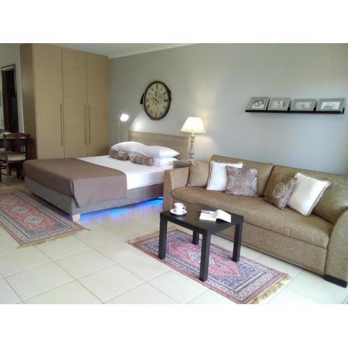Villa Adelais App