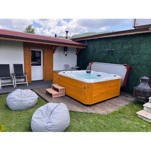 Villa ADELHEIDE - Spa, BBQ & Jacuzzi