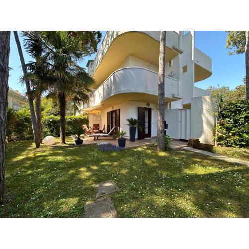Villa Aether
