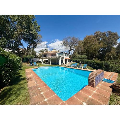 Villa Africa with private pool - EaW Homes