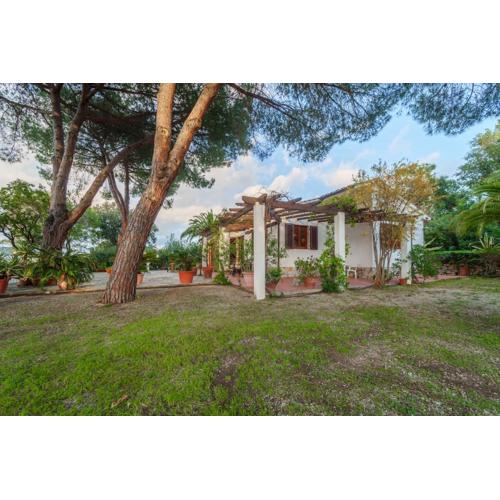 Villa Ai Pini a Punta Perla - Goelba