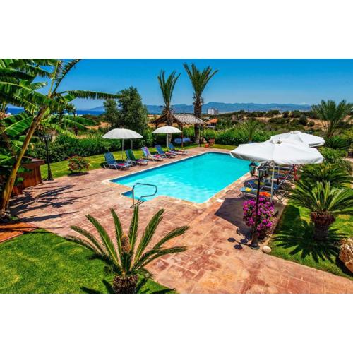 Villa Akamas Bayview by Villa Plus