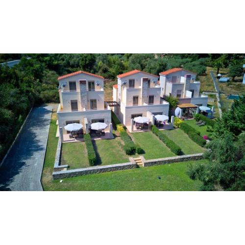 Villa Alex Holiday Home
