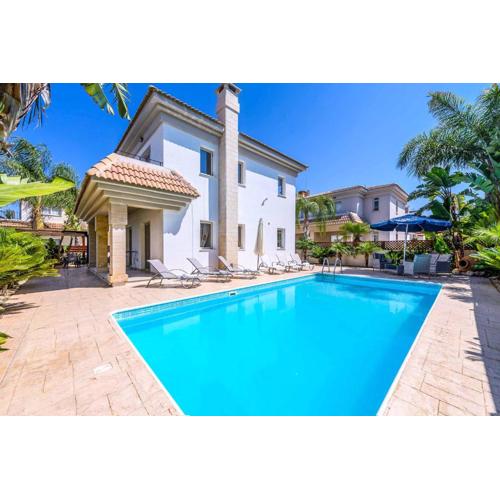 Villa Alex