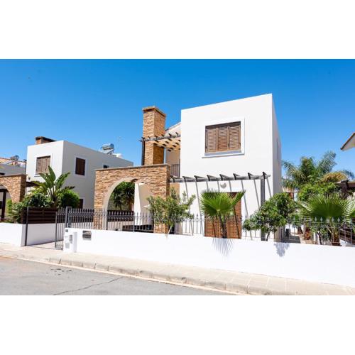 Villa Alexandra by Ezoria Villas