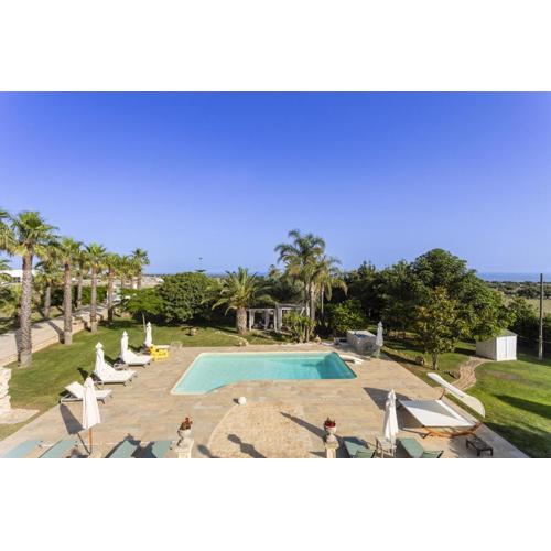 Villa Alike - IsulaTravel