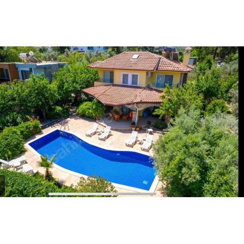 Villa Allora