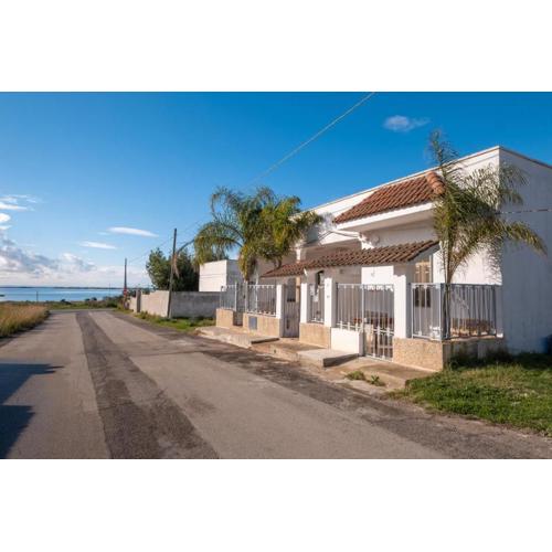 Villa Aloha In Porto Cesareo Wifi, Ac