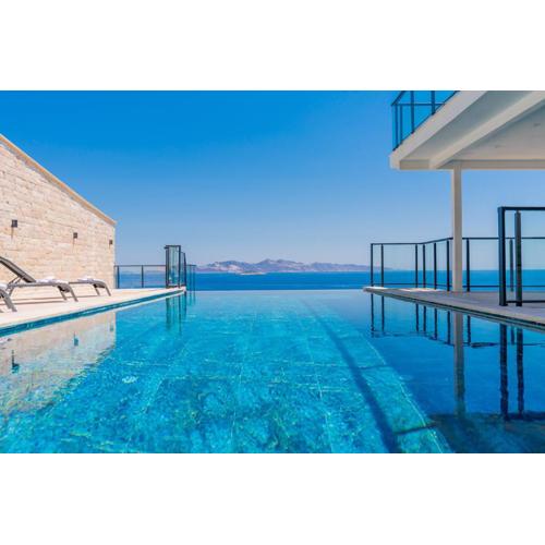 Villa Altay