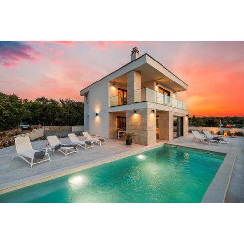 Villa Amaris in Malinska with sea view, Krk