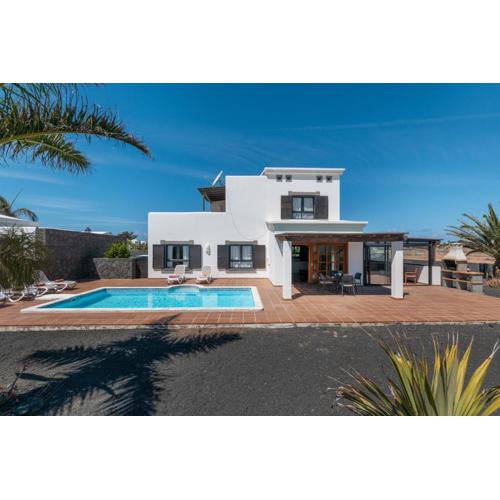 Villa Ambar