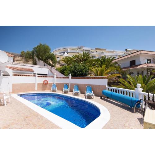 Villa Ana Lovely Central 2 Bedroom Villa