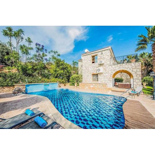 Villa Anna Argaka