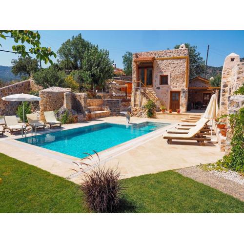 Villa Apsara - Secluded Oasis - Big Pool - Amazing Views