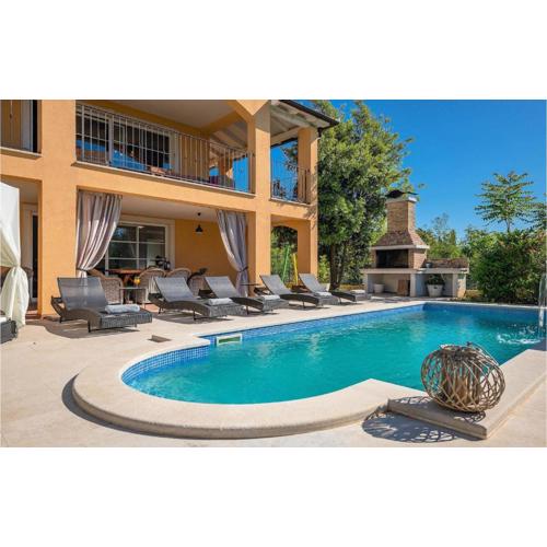 Villa Ari