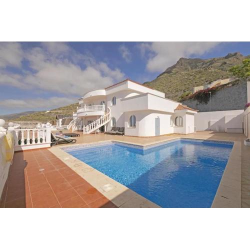 Villa Athena with private heated pool and sea views