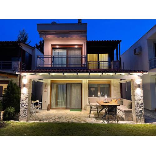 villa ATHINA