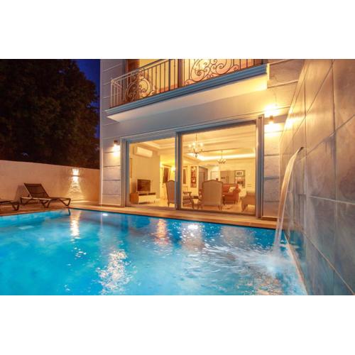 Villa Atlas