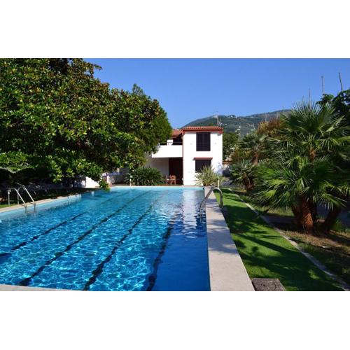 Villa Aurora