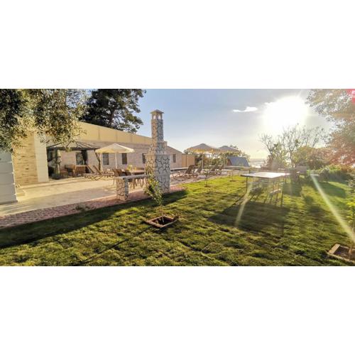 Villa Avantgarde-2