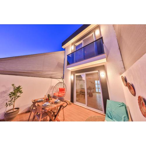 Villa Ay