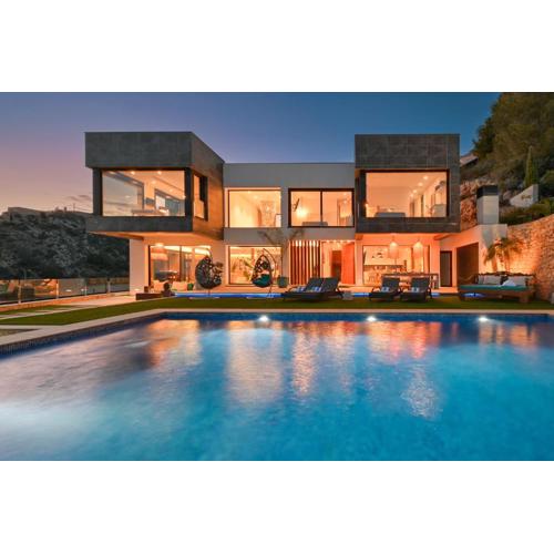 Villa Bali by Marhen Homes