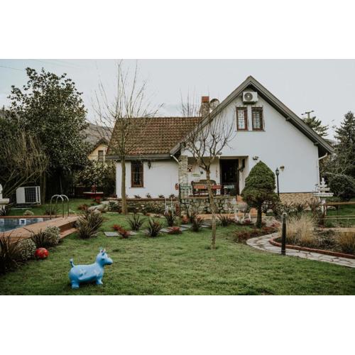 Villa Base Kırkpınar Detached Villa with pool