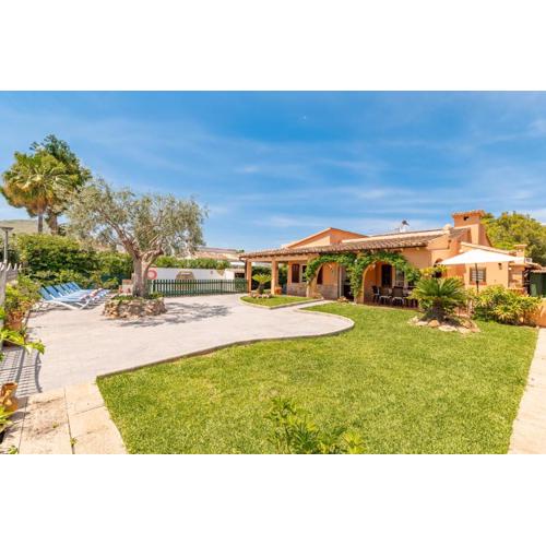 Villa Bellota by Sealand Villas