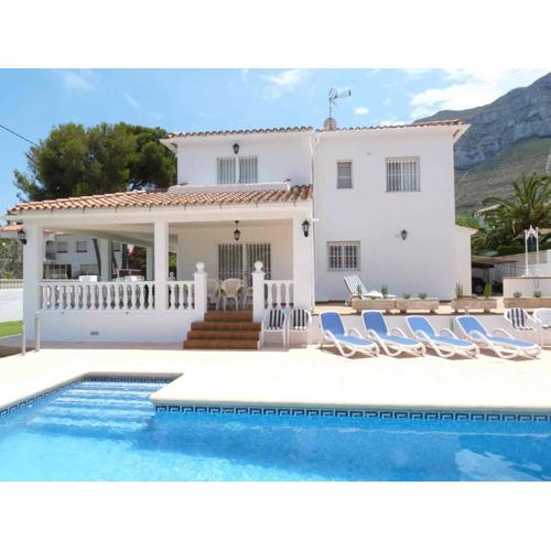 Villa Blanca