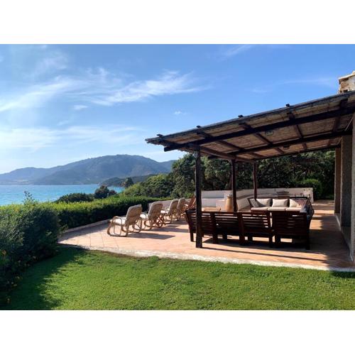 Villa Blu - con vista e accesso privato sul mare
