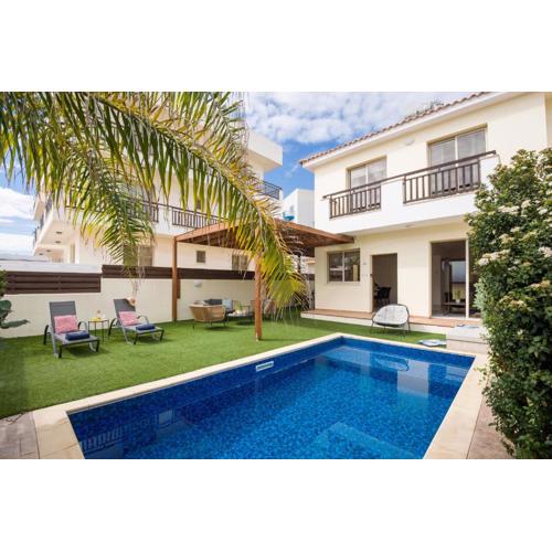 Villa Breeze